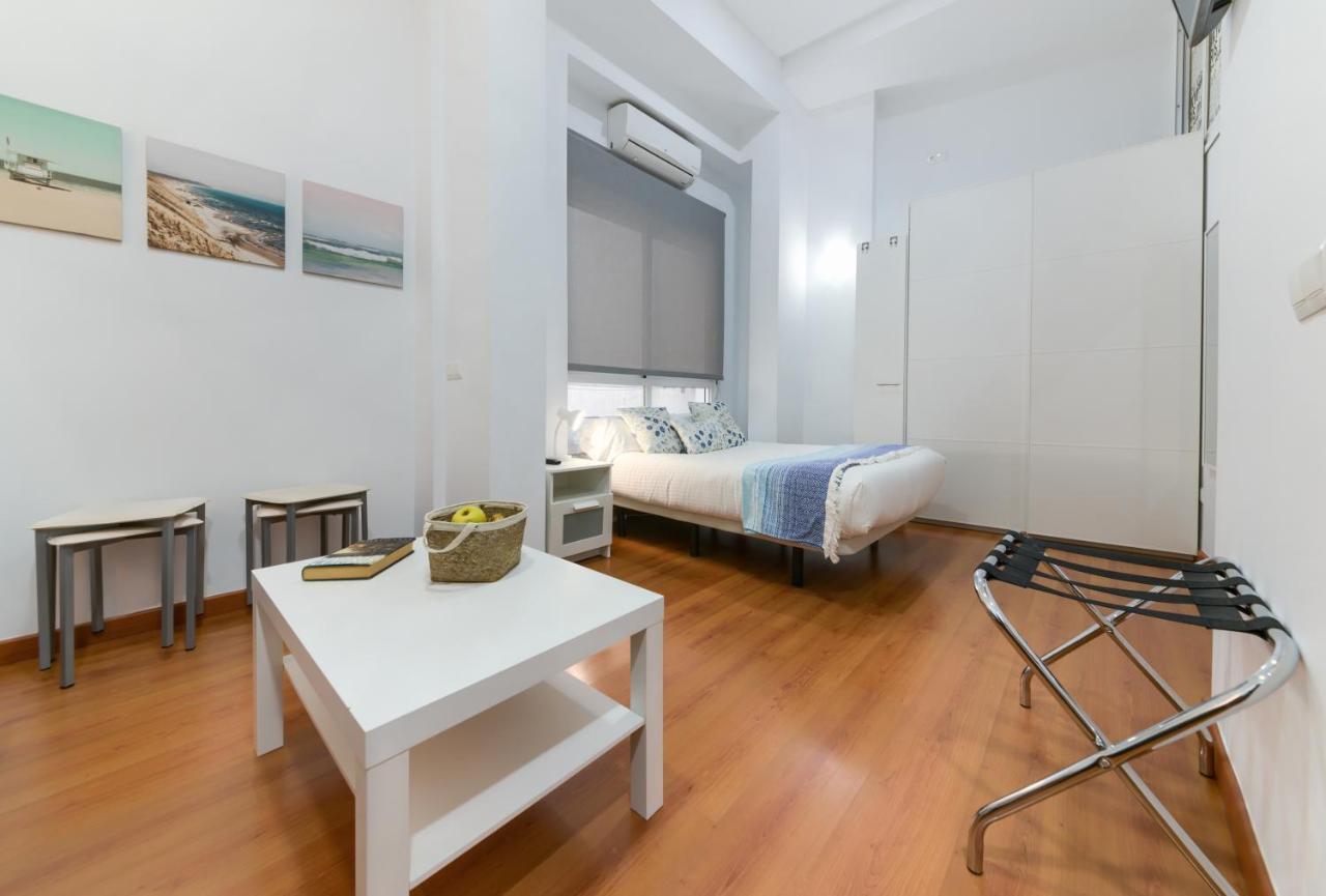 Holidays2Malaga Carreteria 97 Loft High Speed Wifi Exterior foto
