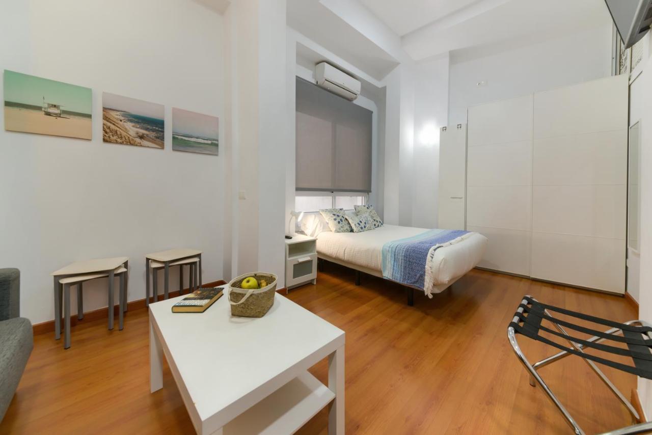 Holidays2Malaga Carreteria 97 Loft High Speed Wifi Exterior foto